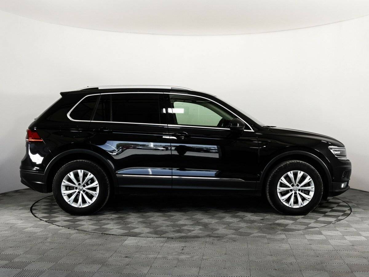 Купить Volkswagen Tiguan, 2017, 176 639 км, фото №4