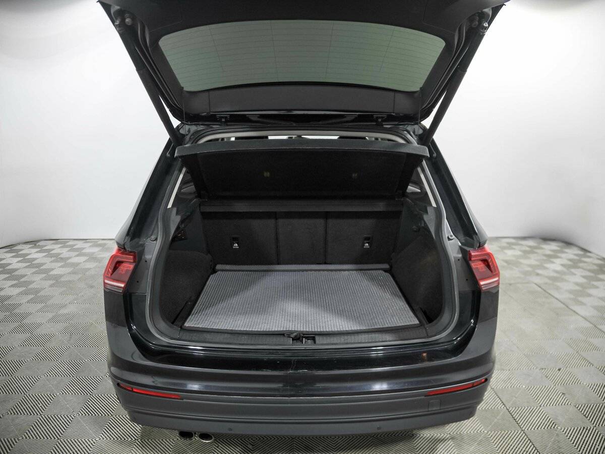 Купить Volkswagen Tiguan, 2017, 152 847 км, фото №18