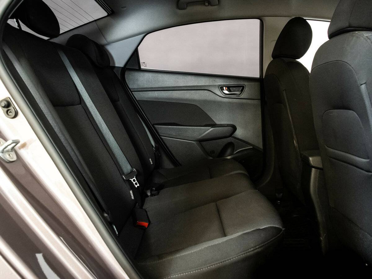 Купить Hyundai Solaris, 2019, 81 193 км, фото №18