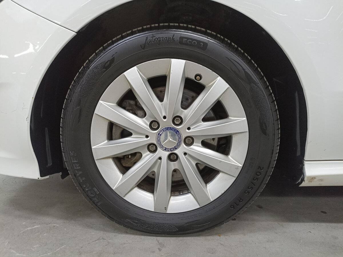 Купить Mercedes-Benz B-Класс 180, 2015, 117 742 км, фото №18