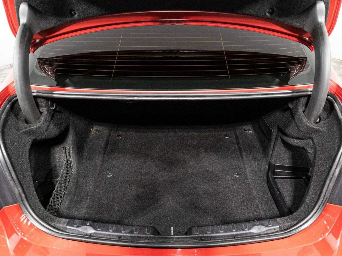 Купить BMW 3 серии 320i, 2012, 265 266 км, фото №15