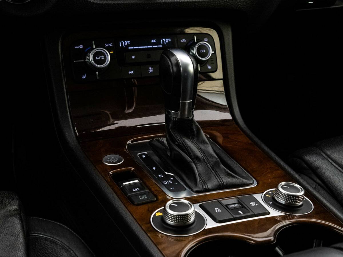 Купить Volkswagen Touareg, 2015, 224 931 км, фото №11