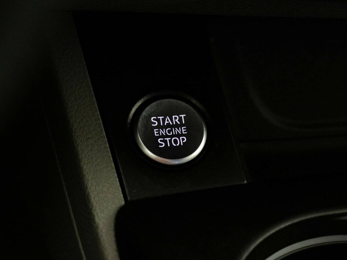 Купить Audi A4, 2017, 265 806 км, фото №23