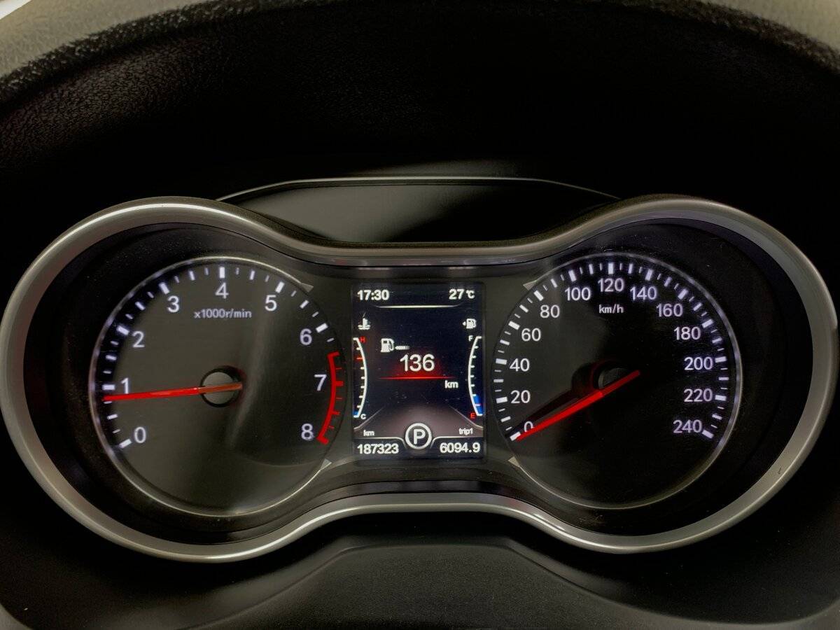 Купить FAW Besturn X80, 2018, 187 322 км, фото №14