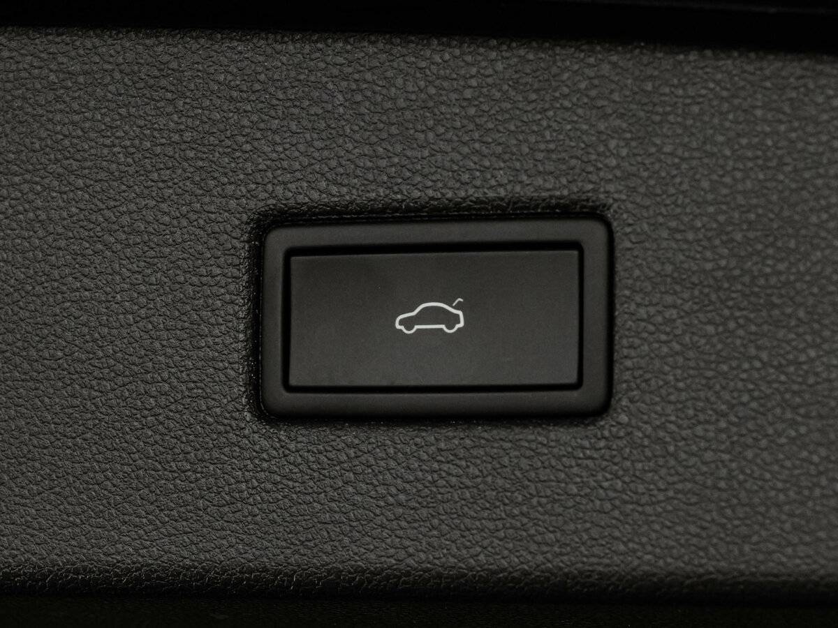 Купить Volkswagen Tiguan, 2018, 84 709 км, фото №20