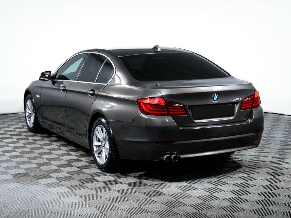 Купить BMW 5 серии 528i, 2012, 266 386 км, фото №7