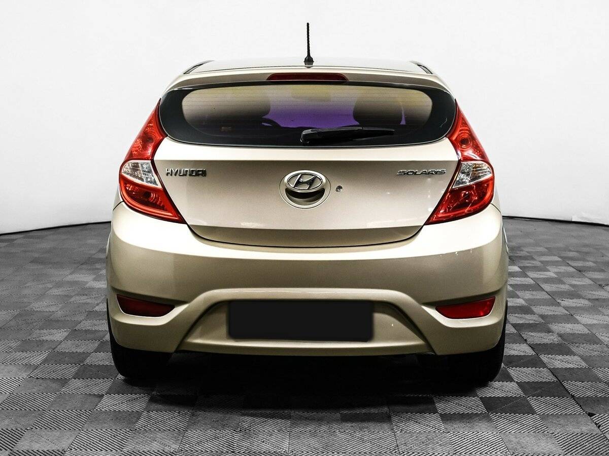 Купить Hyundai Solaris, 2012, 168 649 км, фото №6