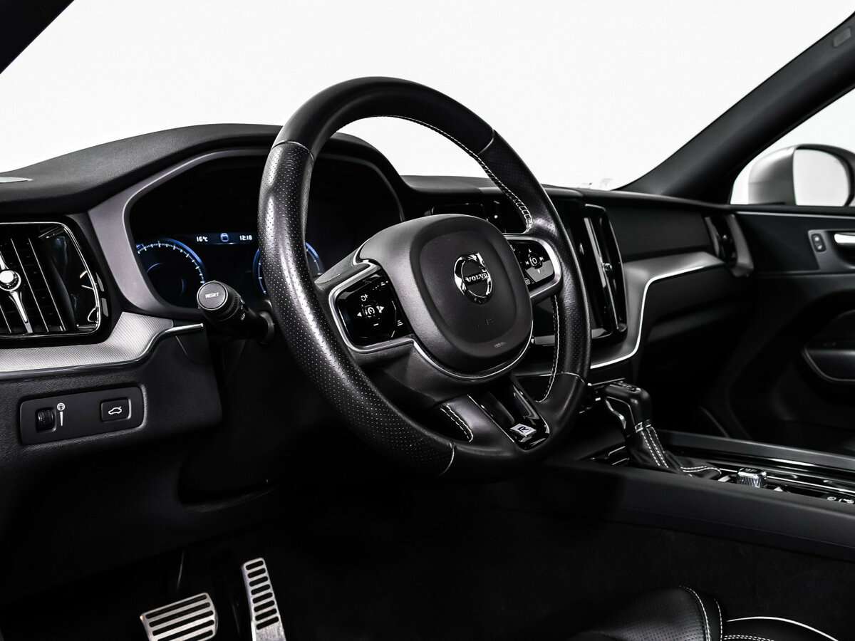 Купить Volvo XC60, 2018, 94 050 км, фото №12