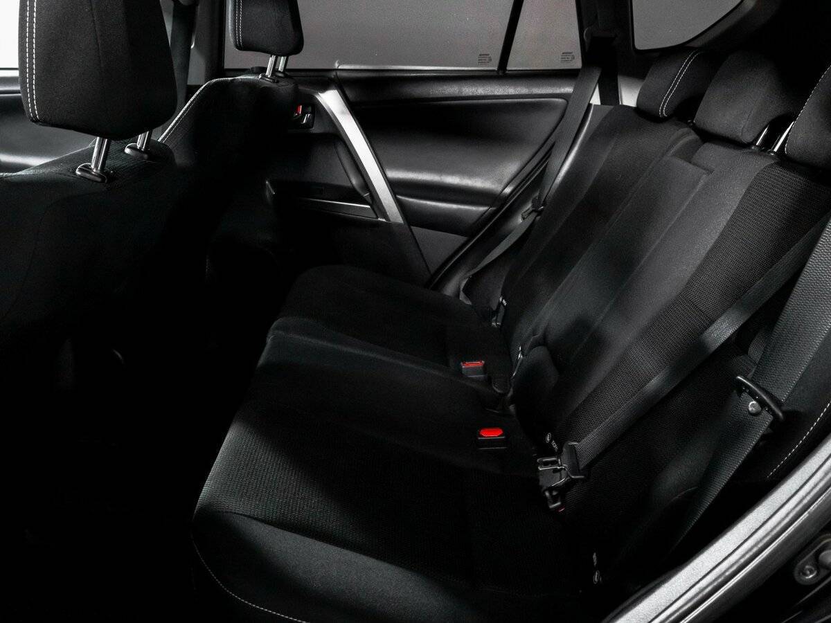 Купить Toyota RAV4, 2017, 162 733 км, фото №10