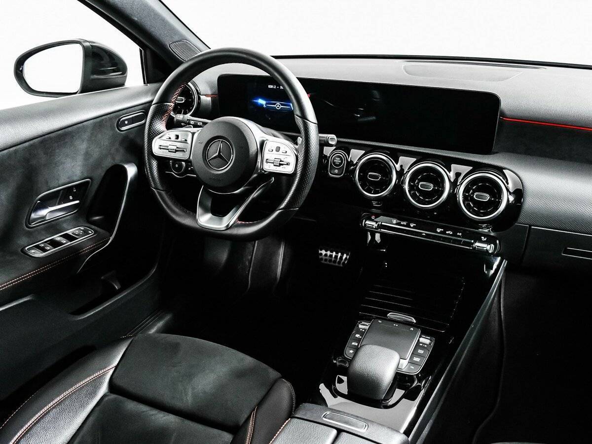 Купить Mercedes-Benz A-Класс 200, 2021, 32 773 км, фото №9