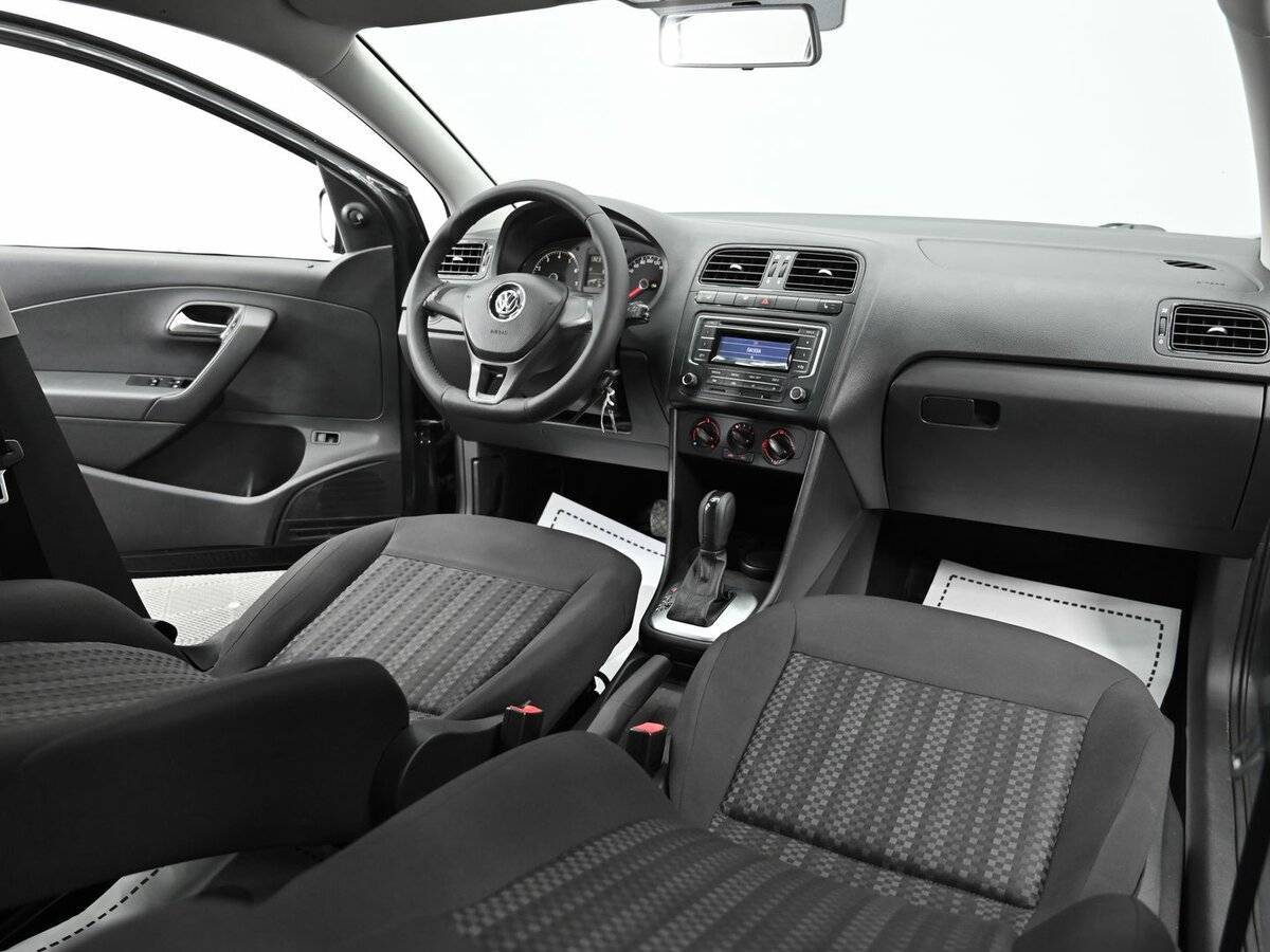 Купить Volkswagen Polo, 2017, 113 000 км, фото №13