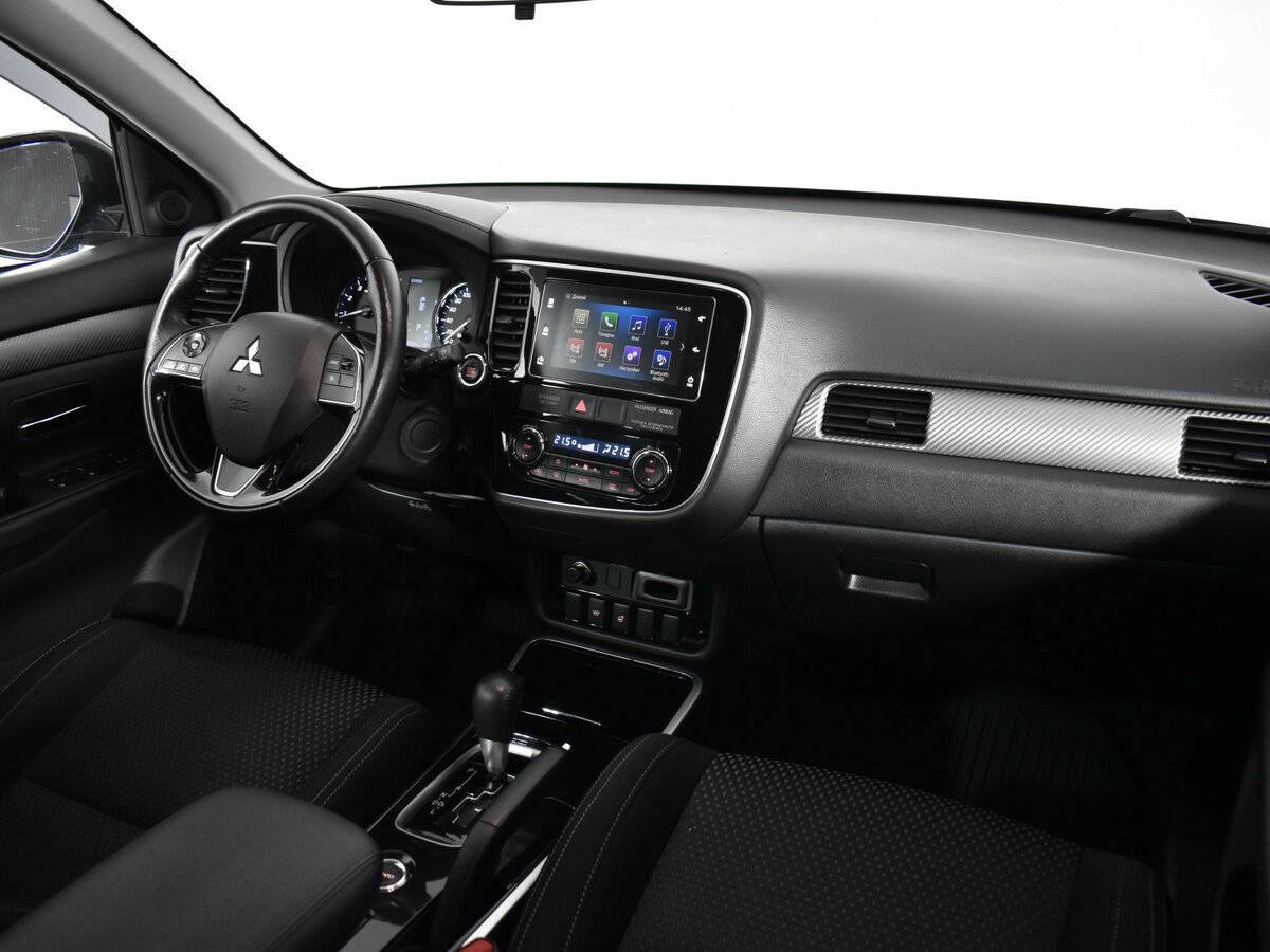 Купить Mitsubishi Outlander, 2018, 80 245 км, фото №9