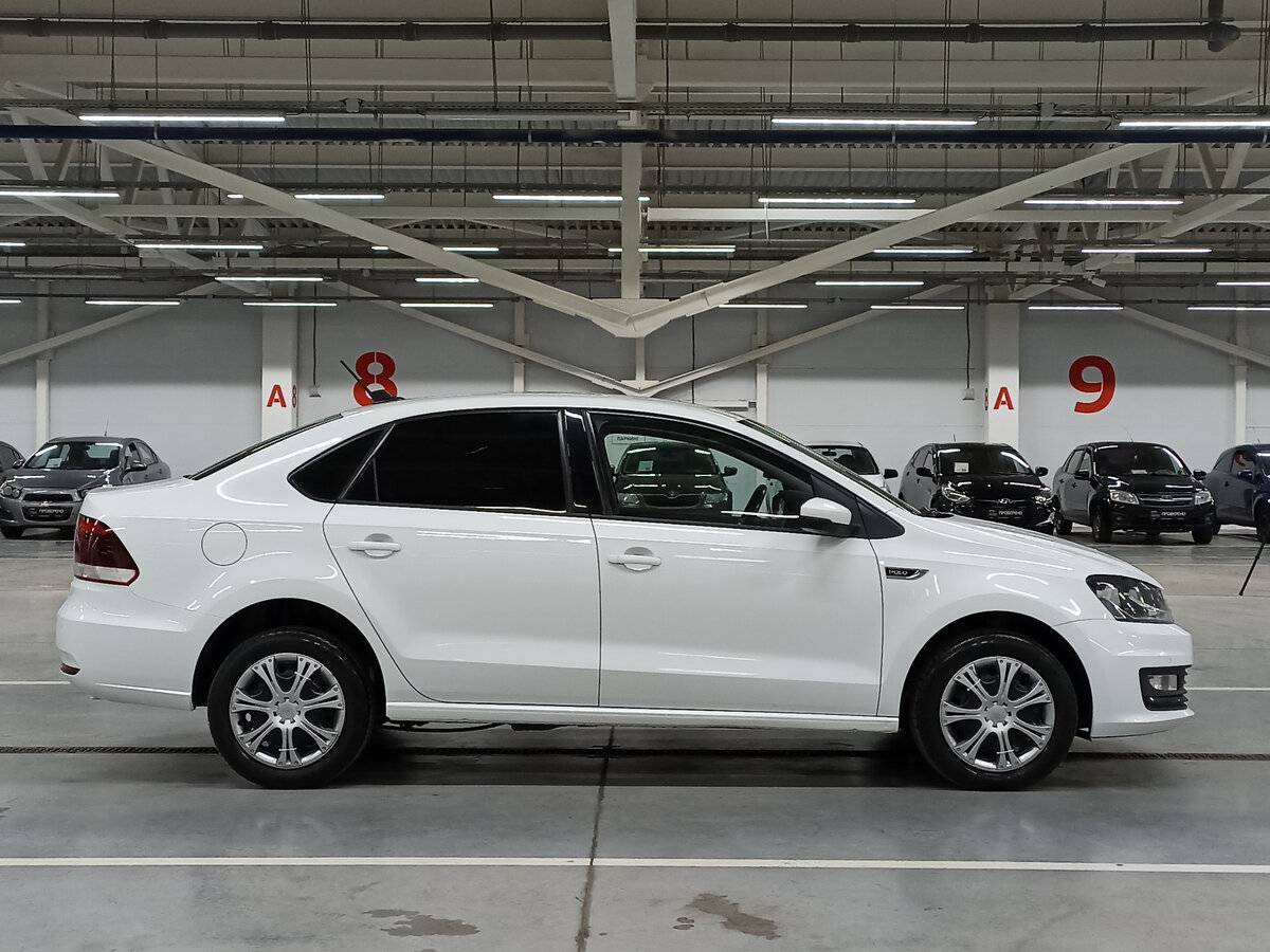Купить Volkswagen Polo, 2018, 148 202 км, фото №4