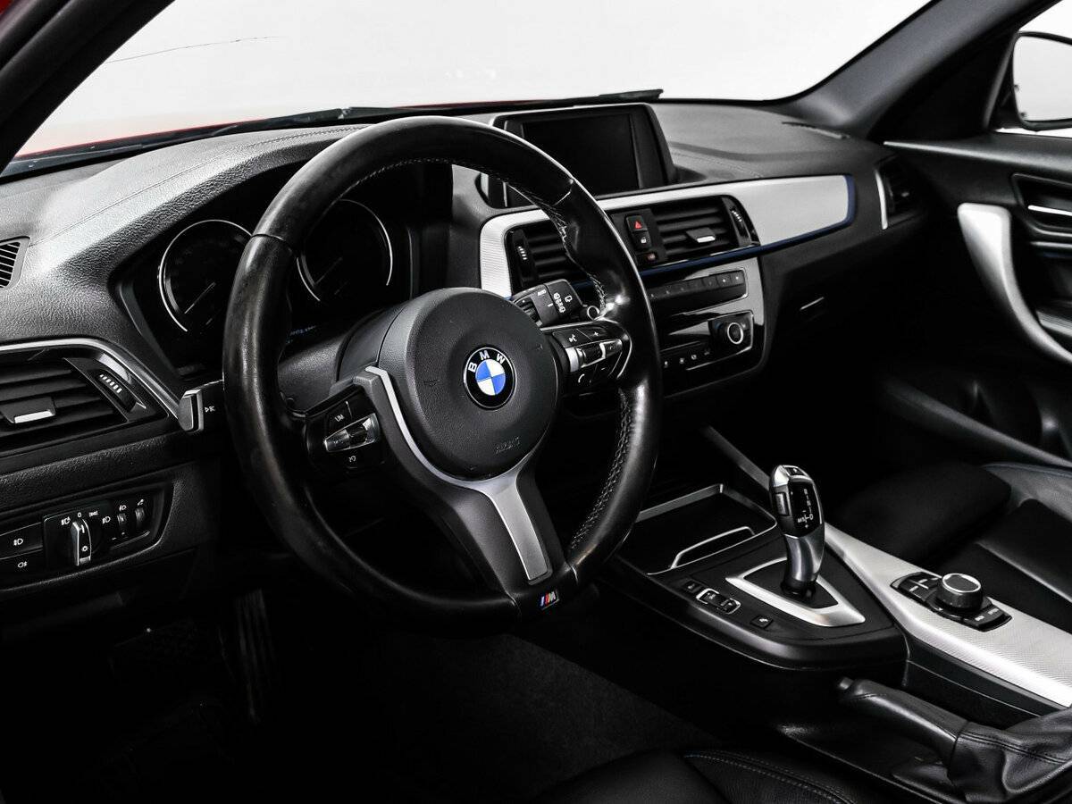 Купить BMW 1 серии 118i, 2018, 89 400 км, фото №12
