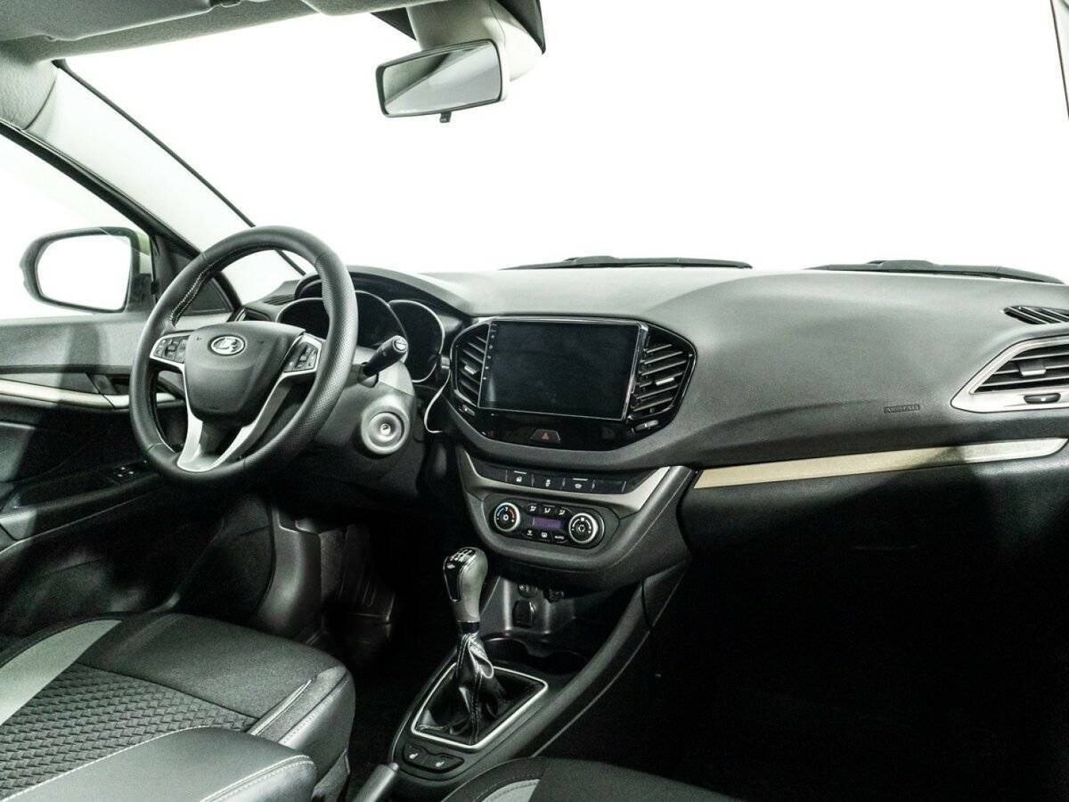 Купить Lada (ВАЗ) Vesta SW, 2019, 108 804 км, фото №9