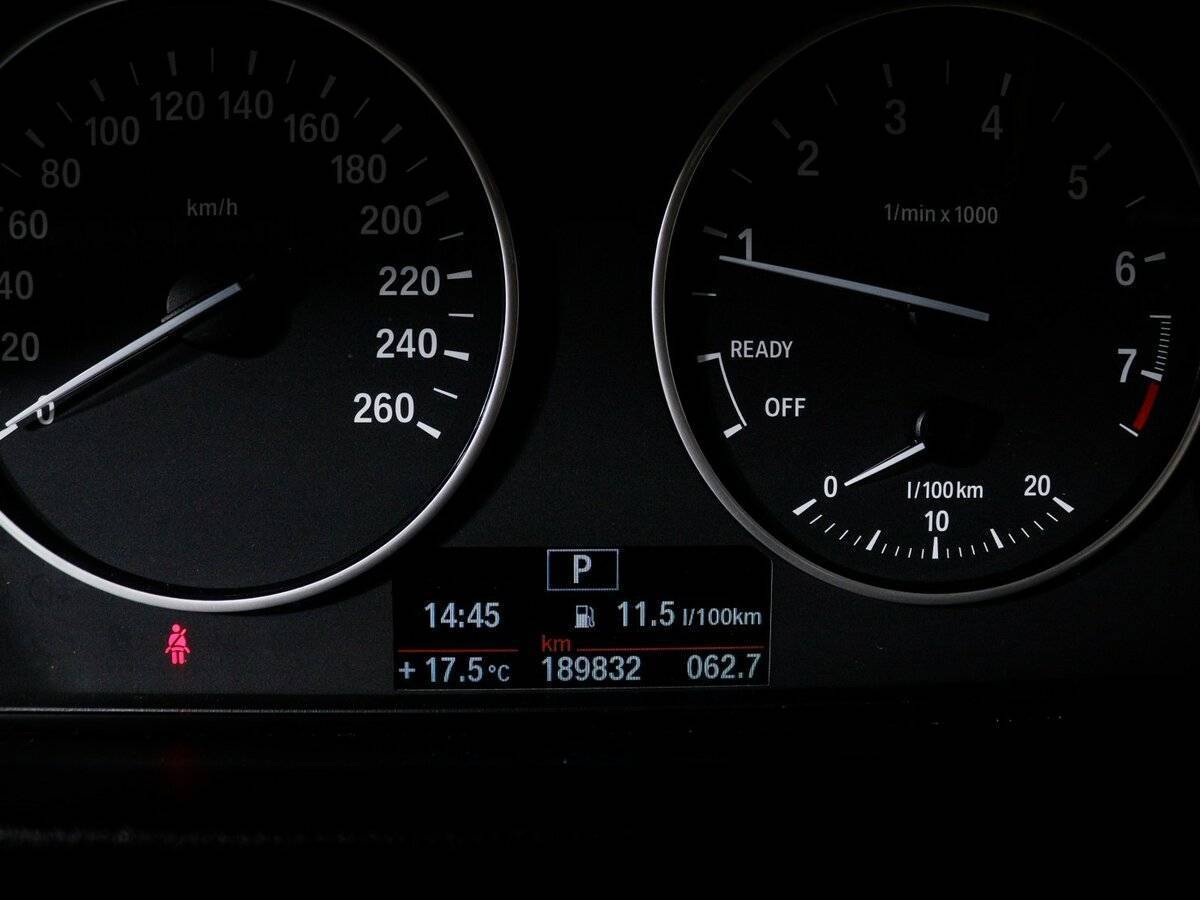 Купить BMW 3 серии 320i, 2013, 189 829 км, фото №9