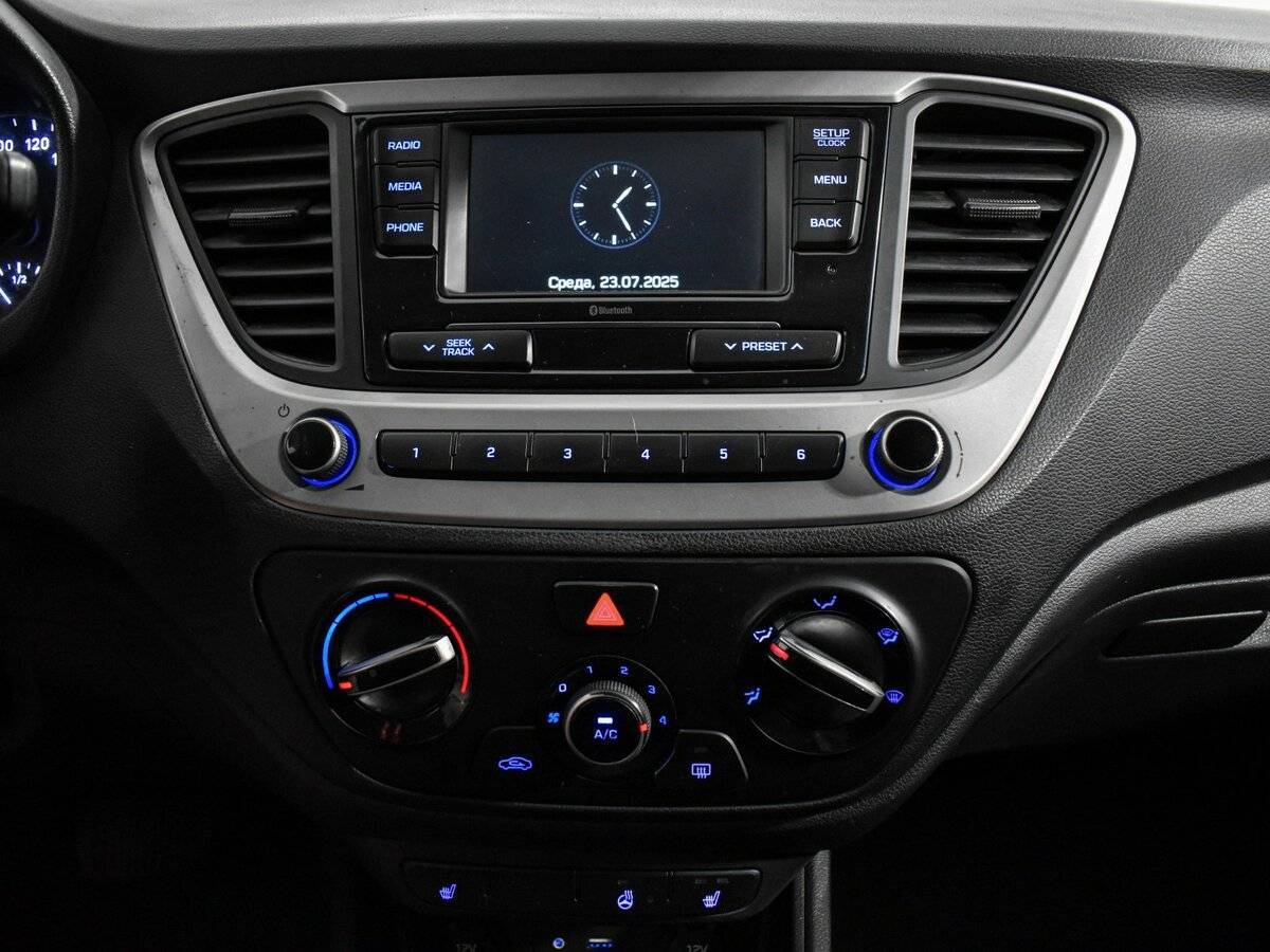 Купить Hyundai Solaris, 2017, 362 166 км, фото №12