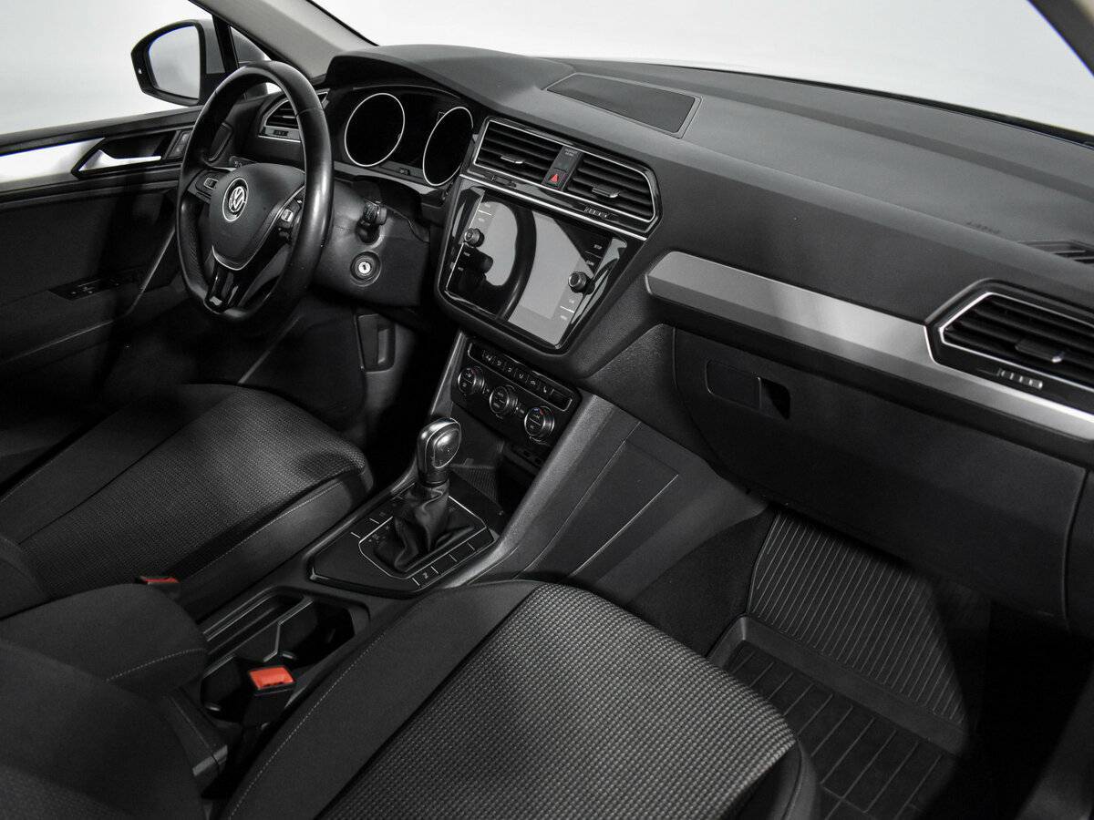 Купить Volkswagen Tiguan, 2019, 101 000 км, фото №12