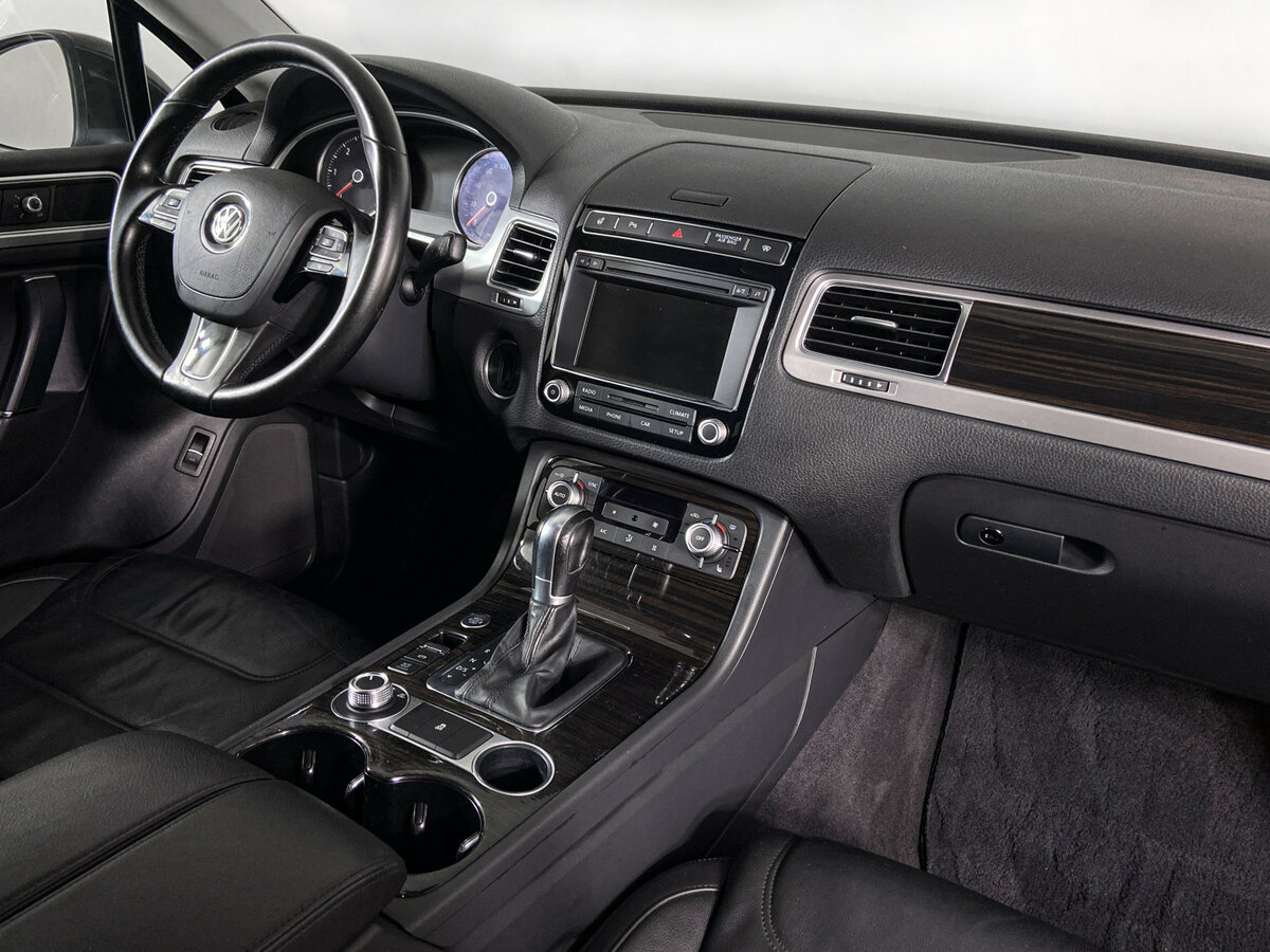 Купить Volkswagen Touareg II Рестайлинг, 2015, 133 612 км, фото №9