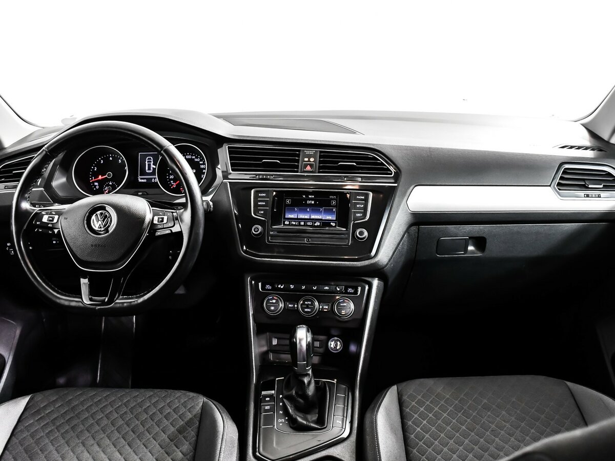 Купить Volkswagen Tiguan II, 2017, 190 681 км, фото №9