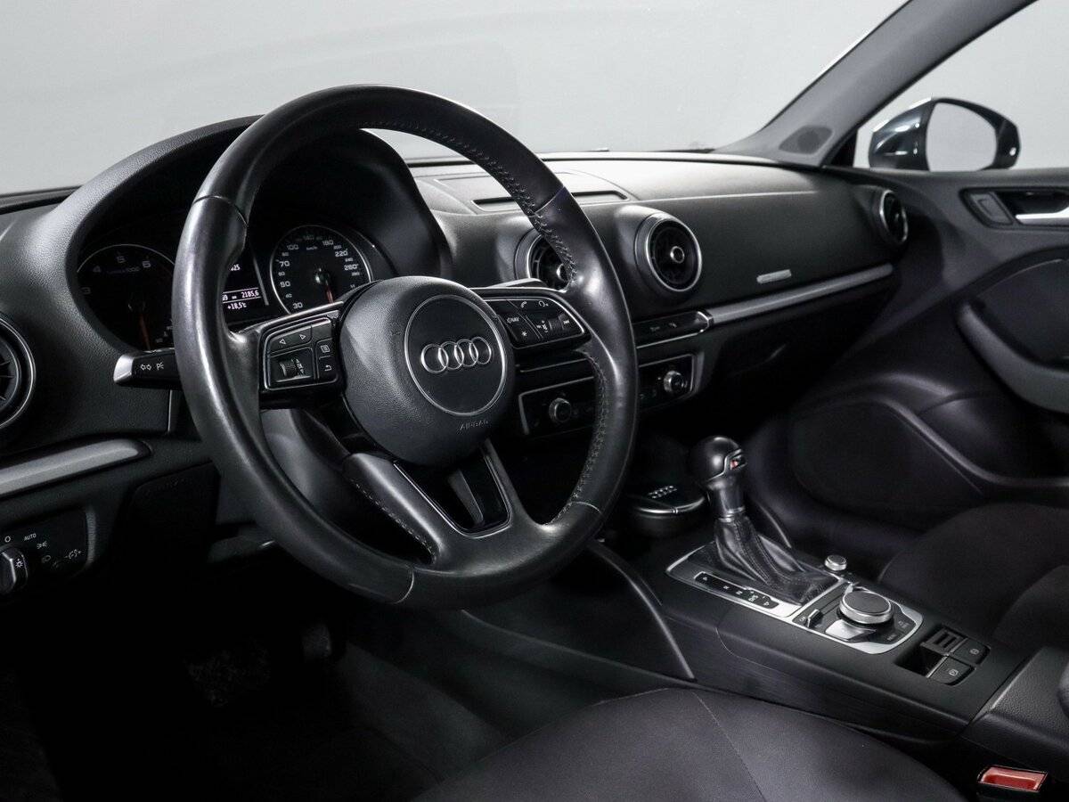 Купить Audi A3 III (8V) Рестайлинг, 2016, 105 124 км, фото №11