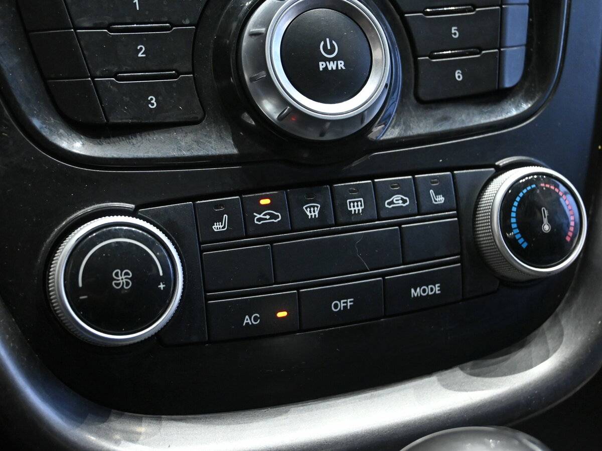 Купить FAW Besturn X80 I, 2017, 154 000 км, фото №8