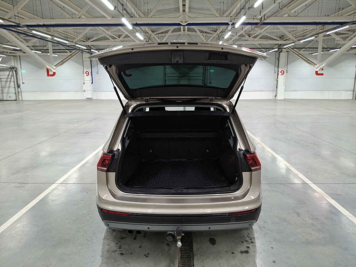 Купить Volkswagen Tiguan II, 2017, 92 511 км, фото №10