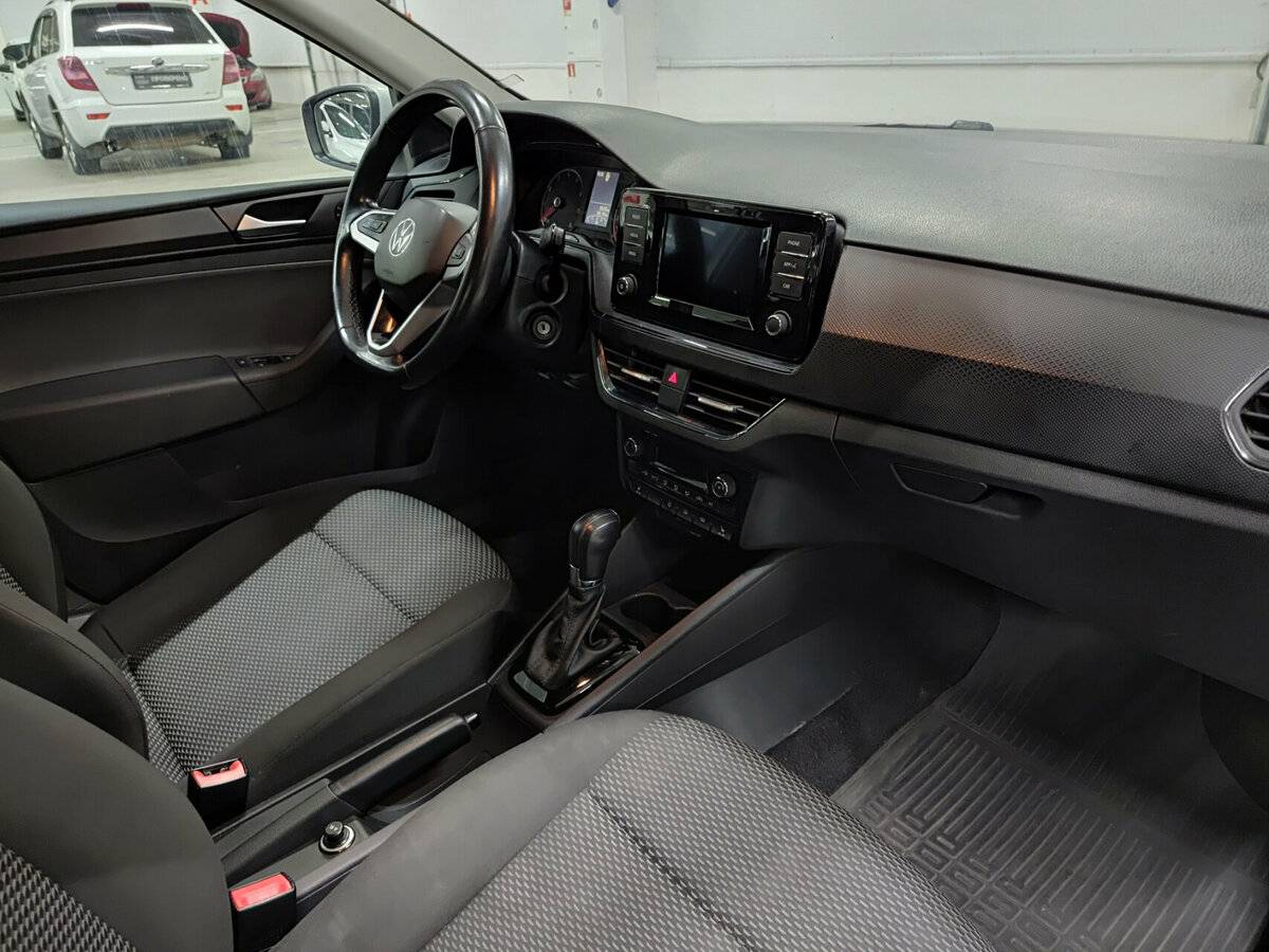 Купить Volkswagen Polo VI, 2021, 166 165 км, фото №11