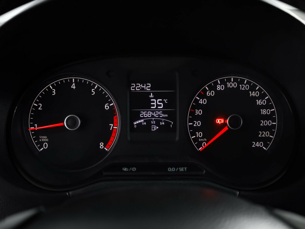 Купить Volkswagen Polo V Рестайлинг, 2018, 268 423 км, фото №10