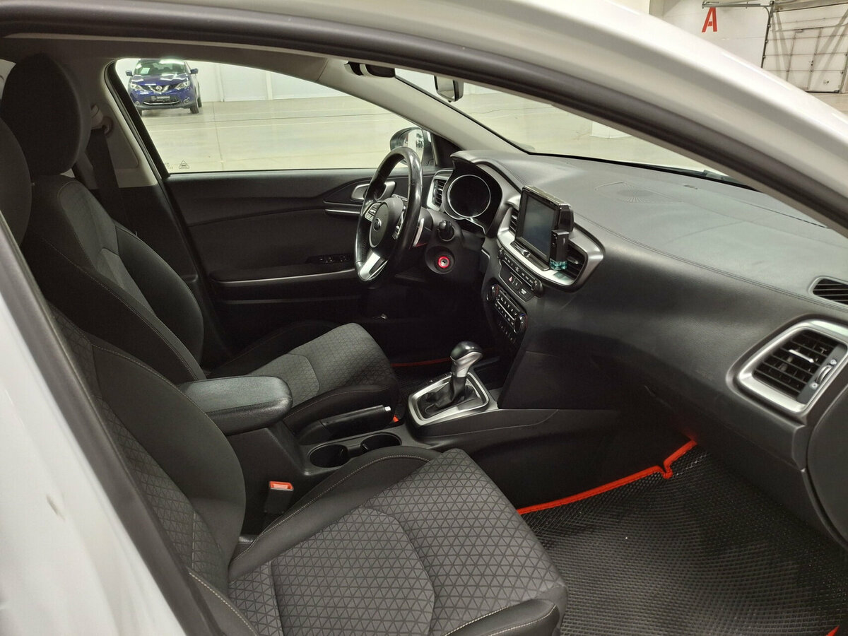 Купить Kia Ceed III, 2019, 154 583 км, фото №11