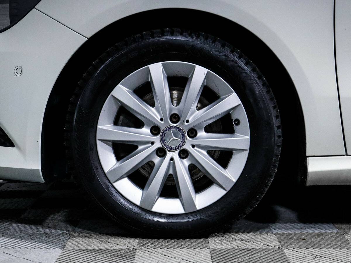 Купить Mercedes-Benz A-Класс 180 III (W176), 2014, 45 573 км, фото №12