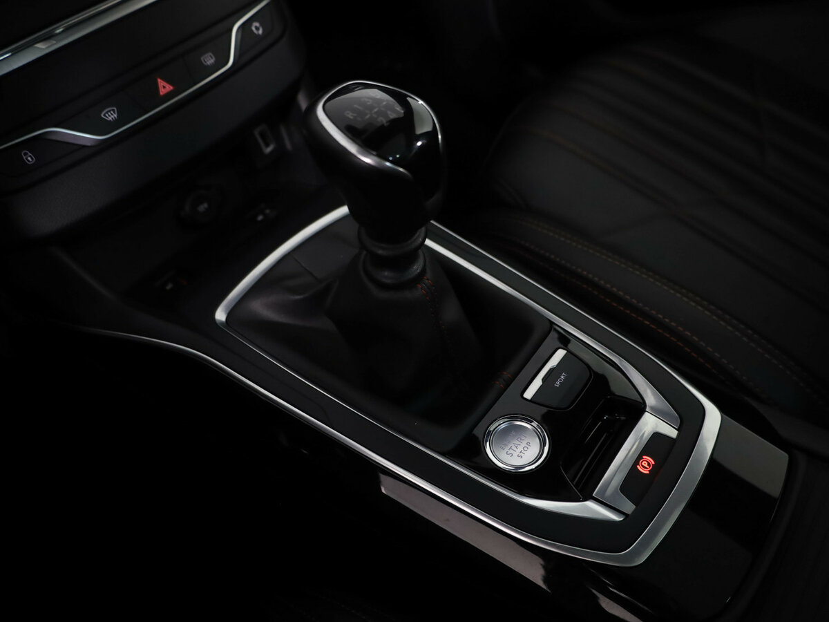 Купить Peugeot 308 II Рестайлинг, 2019, 147 759 км, фото №12