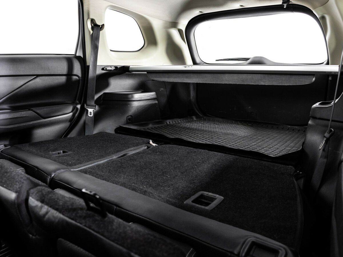 Купить Mitsubishi Outlander III Рестайлинг 2, 2016, 200 293 км, фото №21