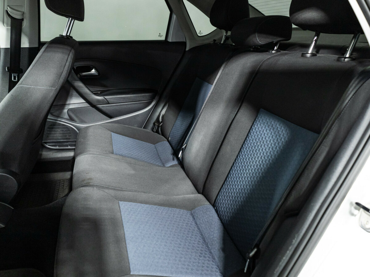 Купить Volkswagen Polo V, 2013, 107 000 км, фото №10