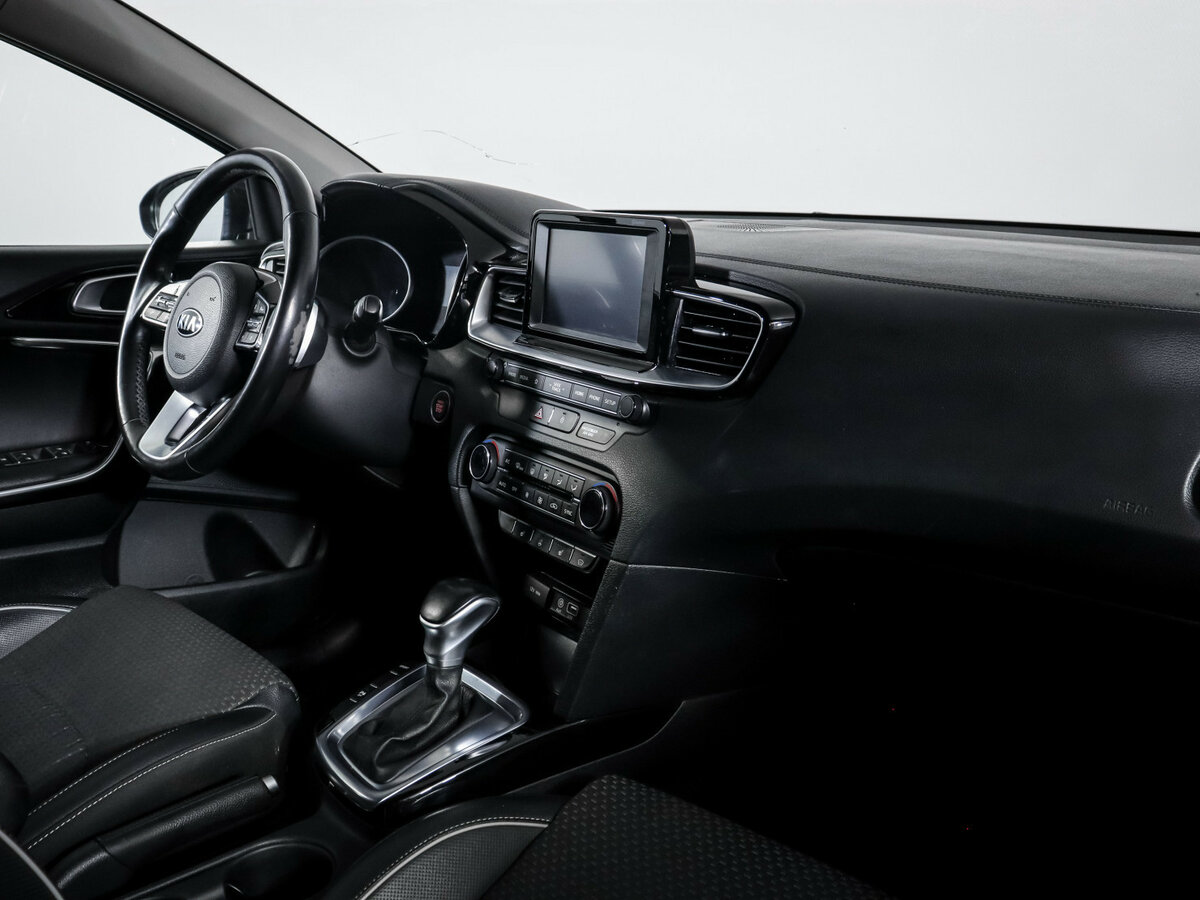 Купить Kia Ceed III, 2019, 106 580 км, фото №6