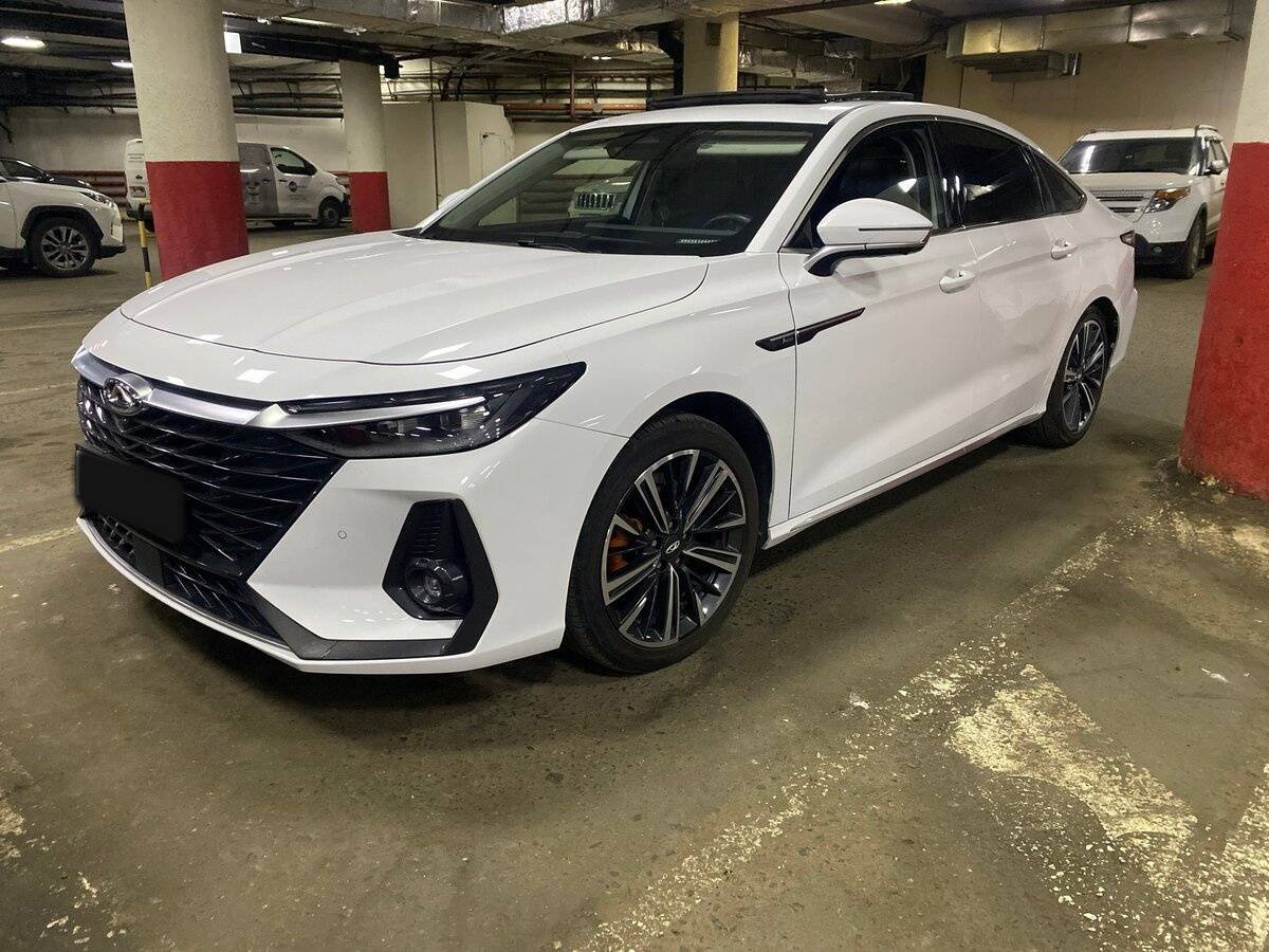 Chery Arrizo 8